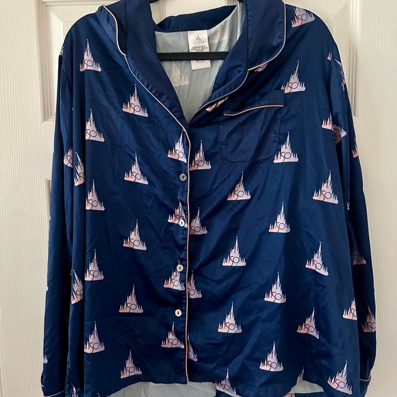 Disney 50th Anniversary Women’s 2-Piece Pajama Set - Picture 1 of 6